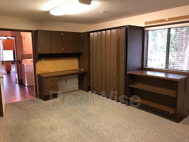 7730 SW Eaker Pl — Photo 11