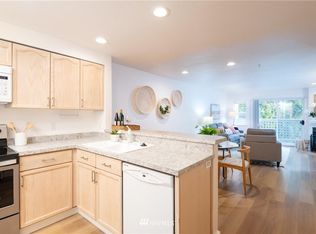 16019 Waynita Way NE APT F202, Bothell, WA 98011