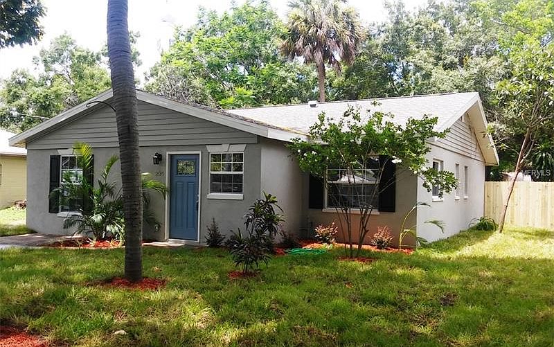 1st image of 204 N Matanzas Ave