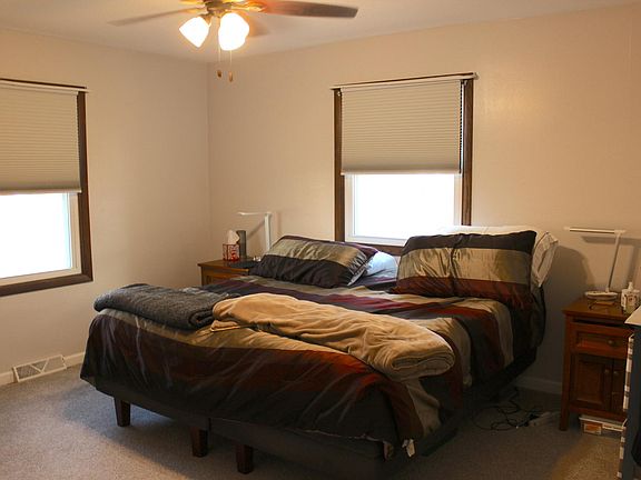 3rd image of 605 N Winter St #1