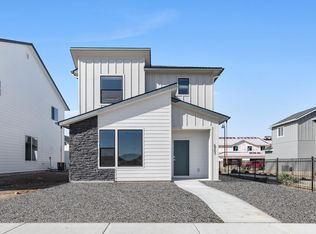 6903 S Harvest Cove Ave, Boise, ID 83709