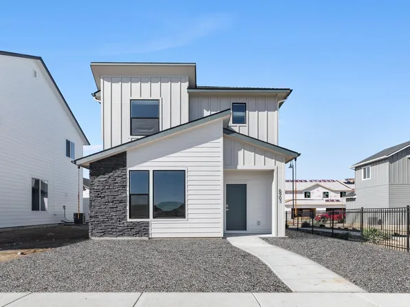 6903 S Harvest Cove Ave, Boise, ID 83709