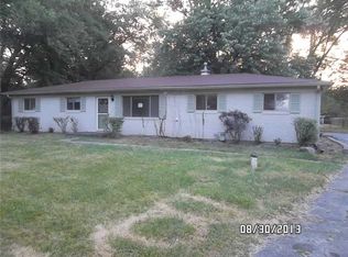 9015 Cooper Rd, Zionsville, IN 46077