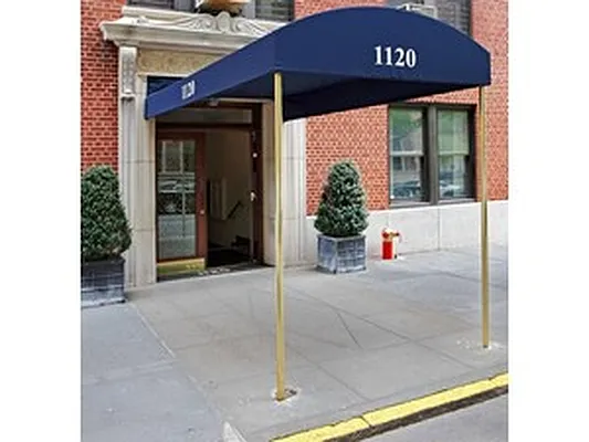 Sold by Corcoran | media 3