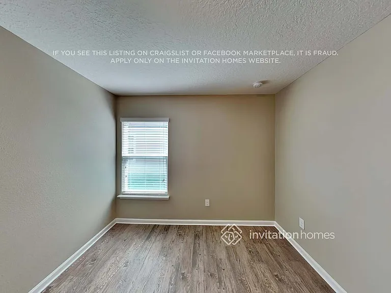 375 Samara Lakes Pkwy — Photo 9