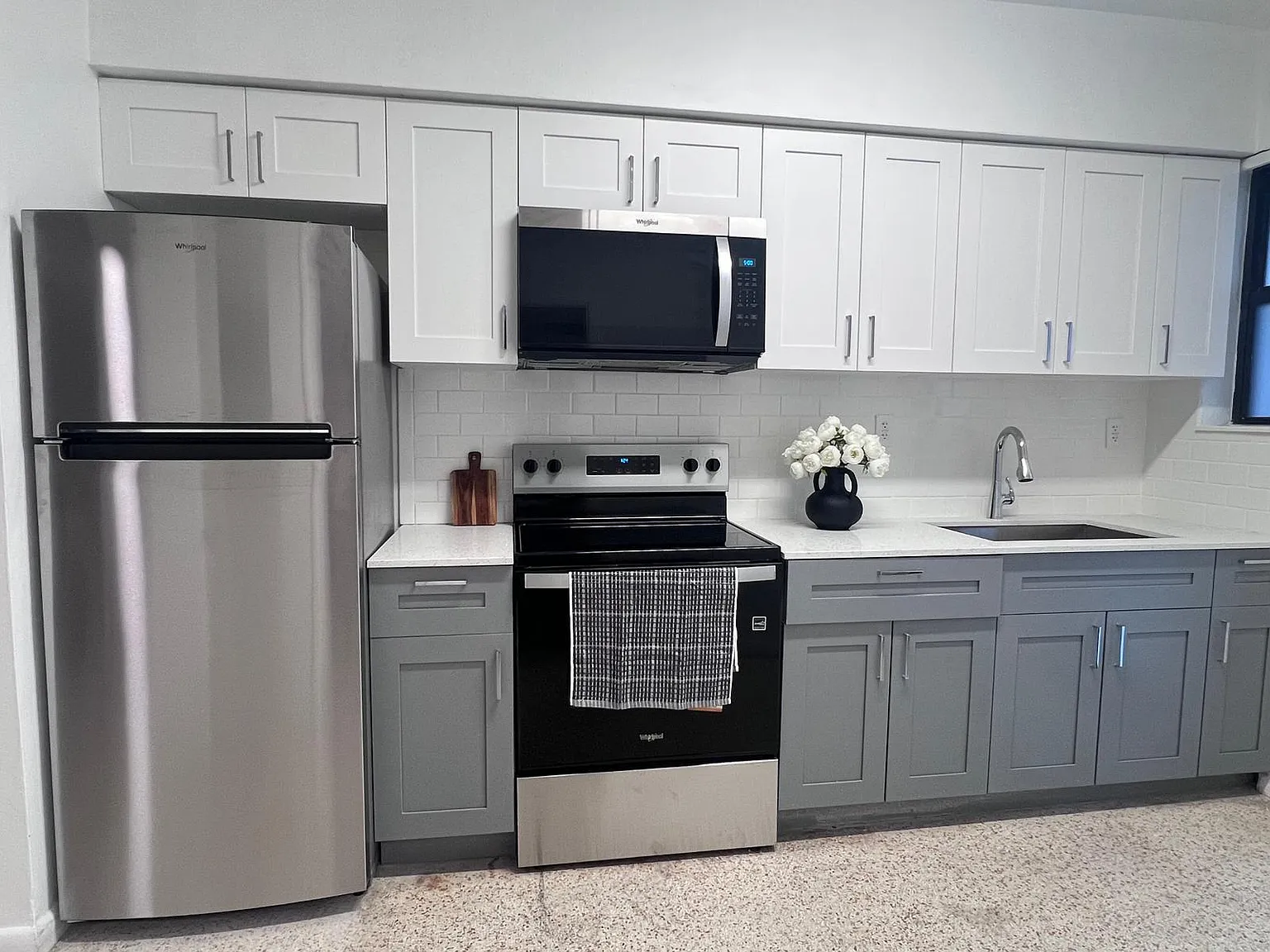 2 bed, 1.0 bath, 600 sqft, $1,685 — Photo 4
