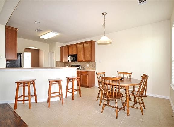 5th image of 226 Lawson Farms Dr