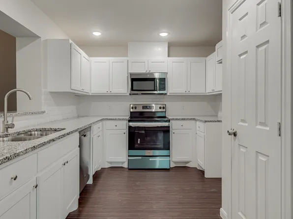 3506 Milan St, Arlington, TX 76015