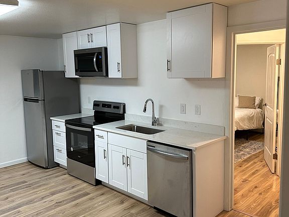2nd image of 501 Kwanzan Cir