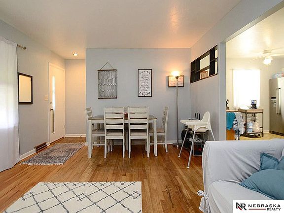 4th image of 713 N Beadle St