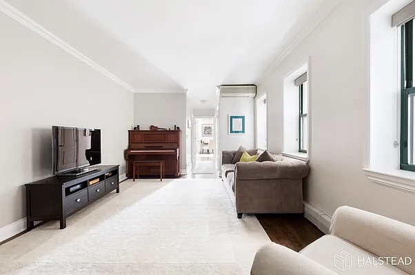 Rented by Halstead Real Estate | media 6
