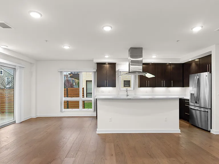 462 W Stadium Blvd #1 — Photo 12