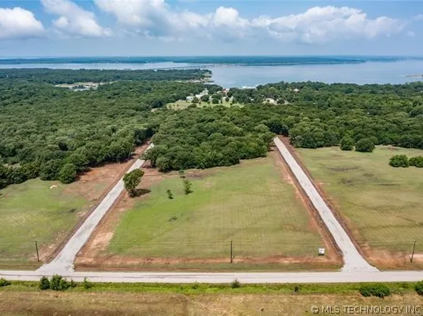 8 Landing Loop, Mead, OK 73449