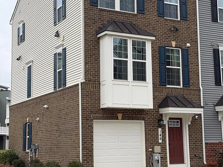 149 Lawndale Dr — Photo 40