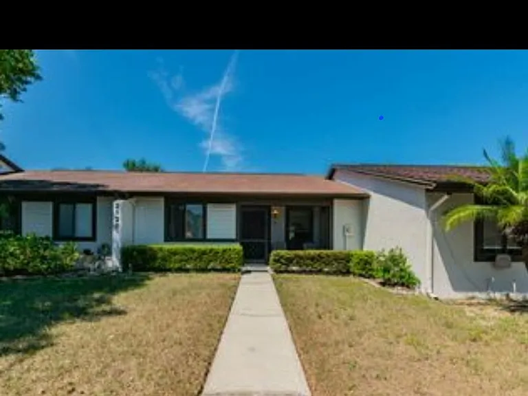 2130 Bancroft Pl #D — Photo 2