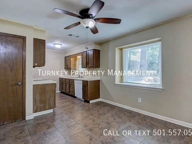 11501 Cedar Springs Rd — Photo 3