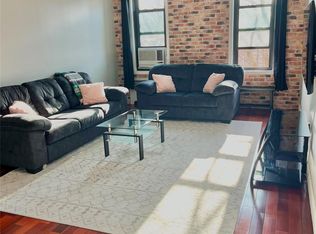7666 Austin St #5C, Forest Hills, NY 11375