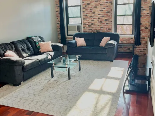 7666 Austin St #5C, Forest Hills, NY 11375