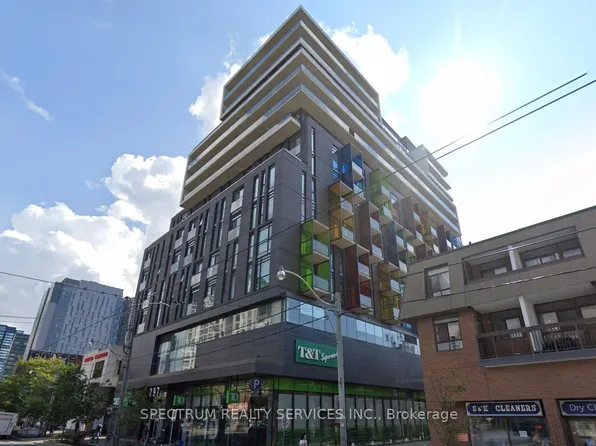 297 College St #1008, Toronto, ON M5T 0C2