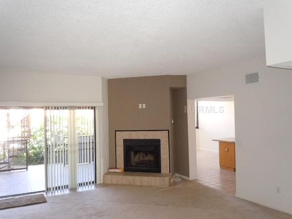 3rd image of 557 Pinellas Bayway S APT 202