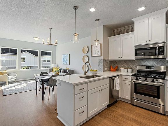 The Sellwood - Kitchen