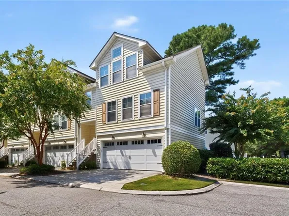5500 Taylors Walke Ln, Virginia Beach, VA 23462