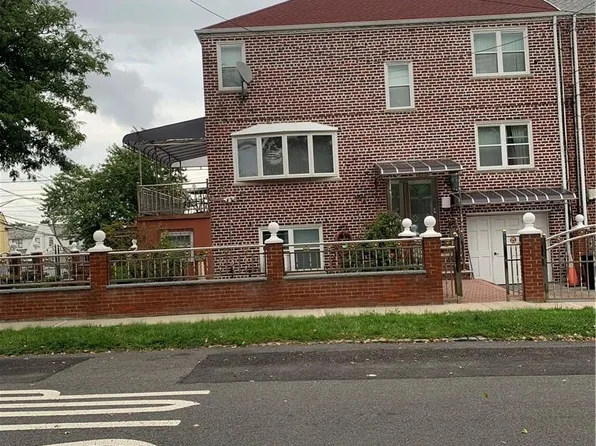 2456 Woodhull Avenue, Bronx, NY 10469