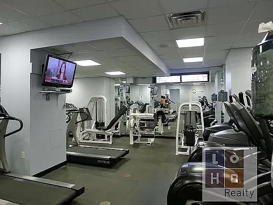 Rented by LoHo Realty | media 7