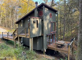 850 Conklin Hill Rd, Damascus, PA 18415