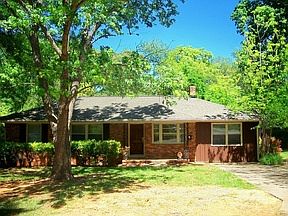 1st image of 2205 Hickory Dr