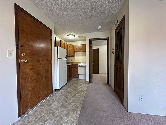 5th image of 1724 D St APT 8