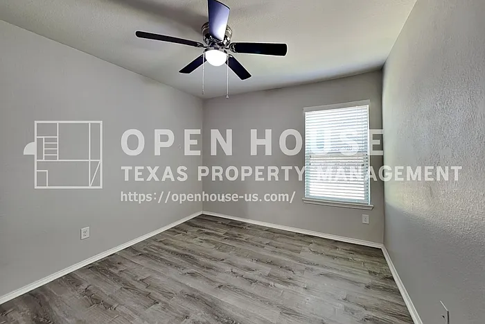 14305 Artisan Dr — Photo 16