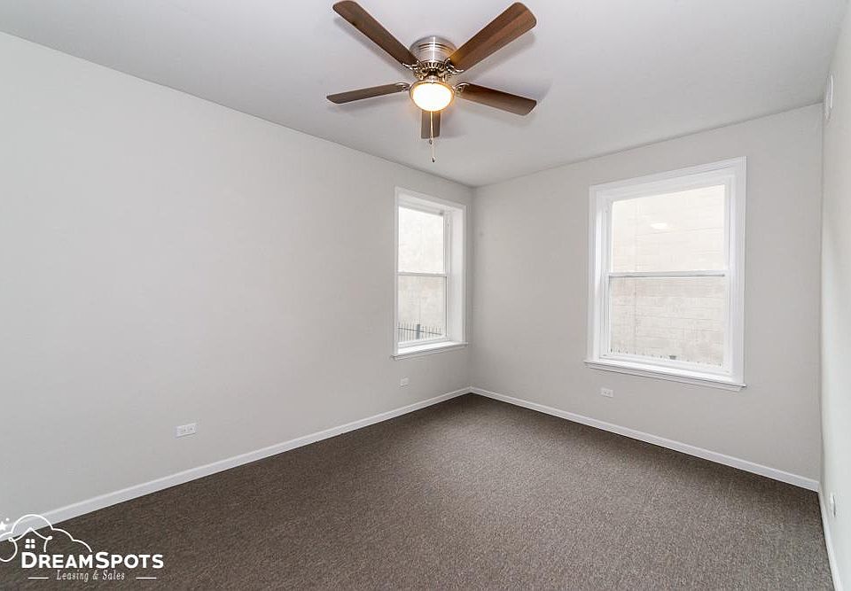 1st image of 4626 S Lake Park Ave