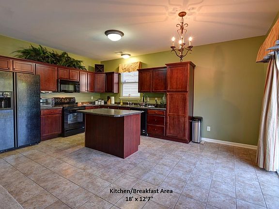 5th image of 4456 Walnut Creek Dr