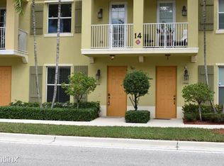 1555 Via De Pepi, Boynton Beach, FL 33426