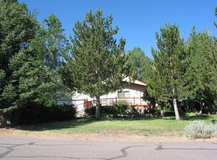 866 Sheridan Ln, Gardnerville, NV