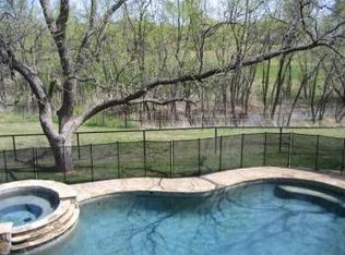 327 Elliott Ln, Springtown, TX 76082