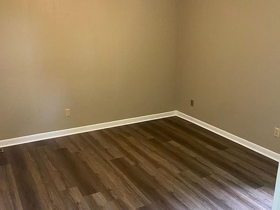 2nd image of 540 Ferguson Ave