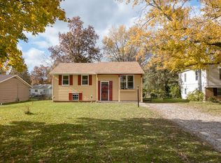 4424 Hessen Cassel Rd, Fort Wayne, IN 46806