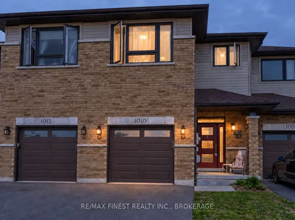 1010 Rosanna Ave, Kingston, ON K7P 0N2
