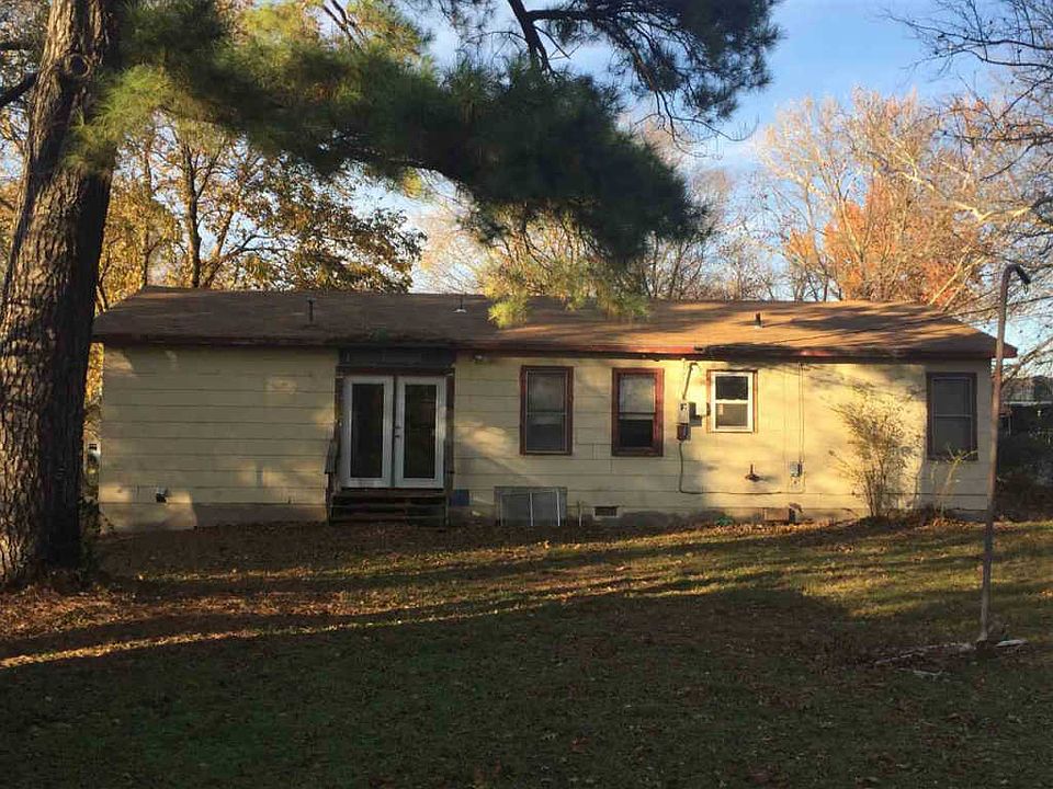 2nd image of 1421 E Eastern Ave