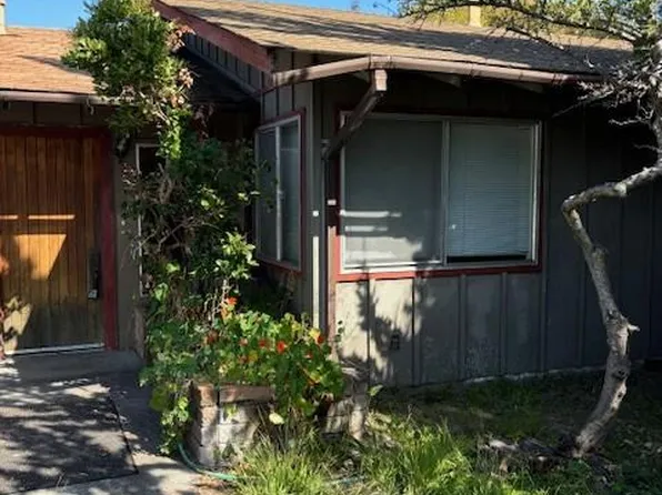220 Arbor Ave, Santa Cruz, CA 95062