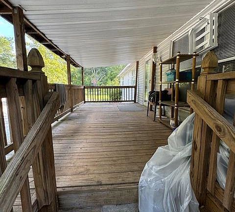 5th image of 7491 Stella Drive NE