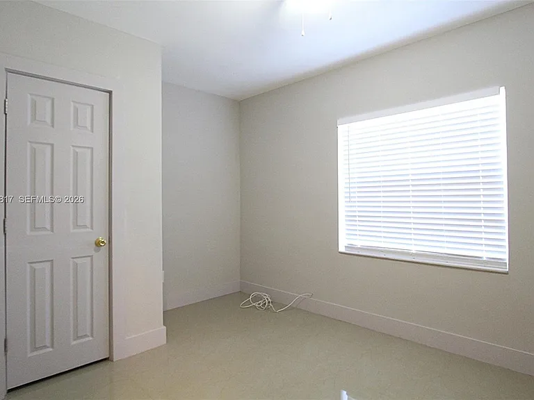 14340 Graves Dr — Photo 7