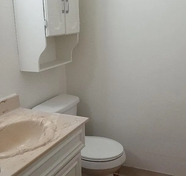 444 Tyler Way #A — Photo 5