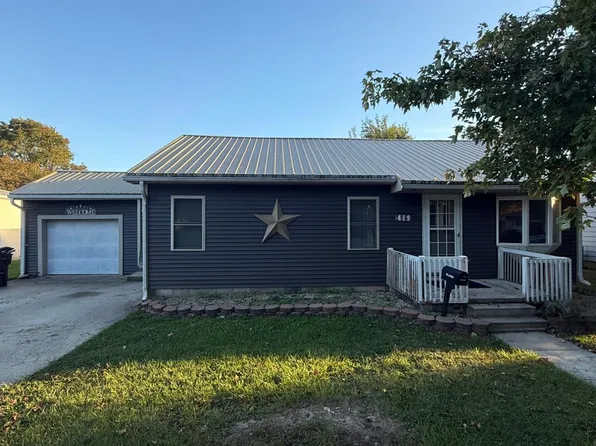 419 E Stevenson St, Gibsonburg, OH 43431