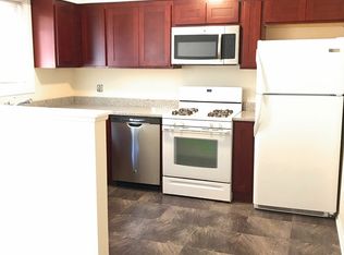 741 Mulford St APT 2N, Evanston, IL 60202