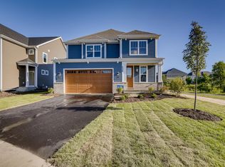 414 Sislow Ln, Vernon Hills, IL 60061