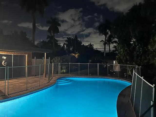 6100 SW 48th Ct — Photo 7