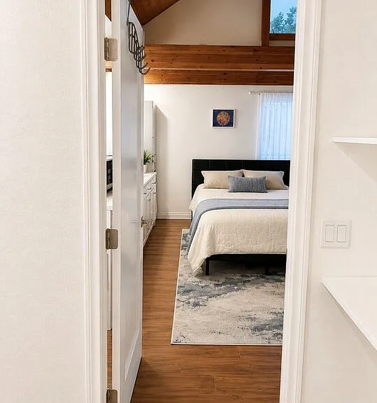 25271 Bentley Ln — Photo 1